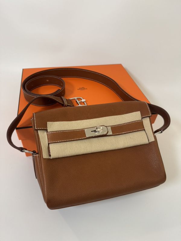 Hermes Kelly message 郵差包 馬鞍皮 buywithada,france,全球代購,歐洲,exquisite,quality goods,posh,fancy,luxurious