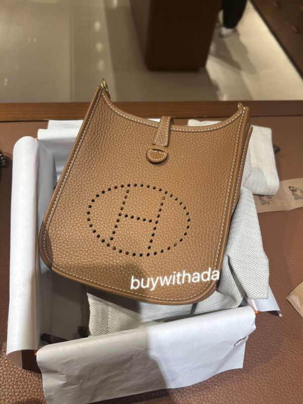 HERMES MINI EVELYNE 金棕金釦 K buywithada,france,全球代購,歐洲,exquisite,quality goods,posh,fancy,luxurious
