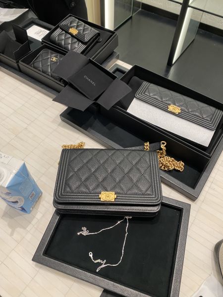 CHANEL BOY WOC 復古金釦 buywithada,france,全球代購,歐洲,exquisite,quality goods,posh,fancy,luxurious