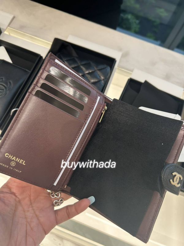 新鮮抵台 CHANEL 護照卡夾零錢包 黑荔枝金釦 buywithada,france,全球代購,歐洲,exquisite,quality goods,posh,fancy,luxurious