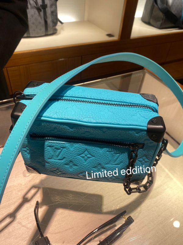 LV 新款 Mini Soft Trunk 綠松石色 buywithada,france,全球代購,歐洲,exquisite,quality goods,posh,fancy,luxurious
