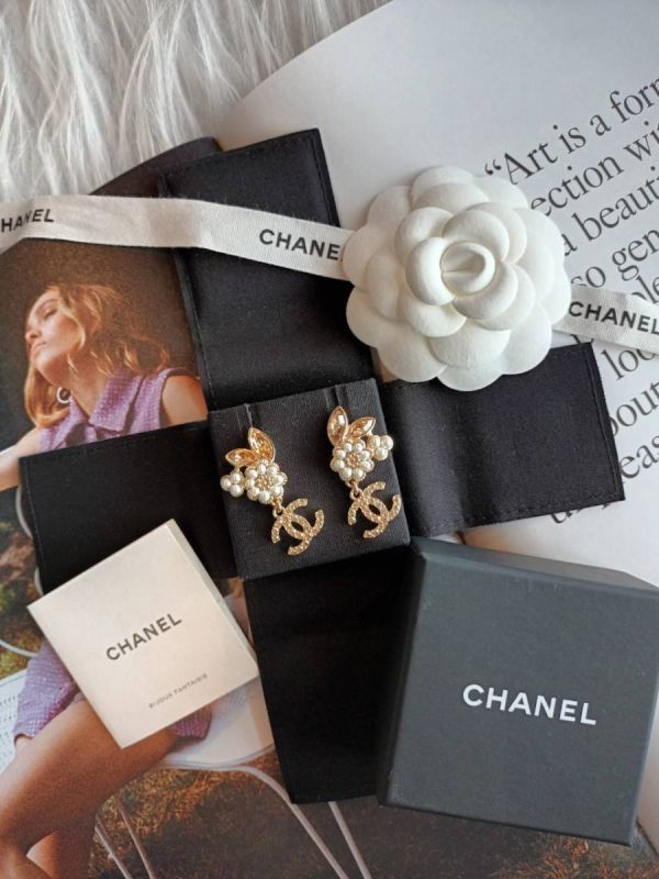 CHANEL 23 小花珍珠水鑽耳針 buywithada,france,全球代購,歐洲,exquisite,quality goods,posh,fancy,luxurious