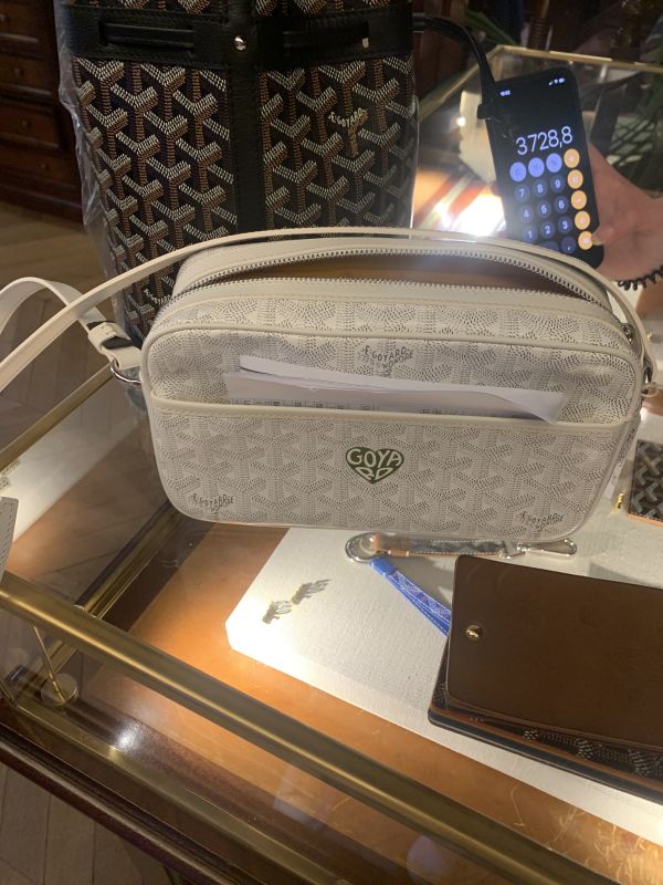 GOYARD 白色相機包 限量愛心版 buywithada,france,全球代購,歐洲,exquisite,quality goods,posh,fancy,luxurious