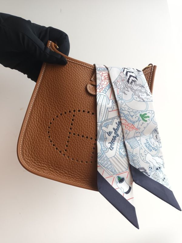 HERMES SPLASH PARK TWILLY buywithada,france,全球代購,歐洲,exquisite,quality goods,posh,fancy,luxurious