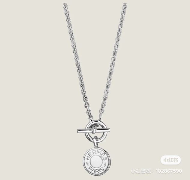 HERMES 純銀圓牌LOGO項鍊 buywithada,france,全球代購,歐洲,exquisite,quality goods,posh,fancy,luxurious