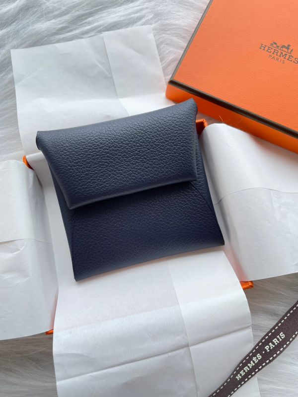 HERMES BASTIA EC皮革 2Z 午夜藍銀釦 零錢包 buywithada,france,全球代購,歐洲,exquisite,quality goods,posh,fancy,luxurious