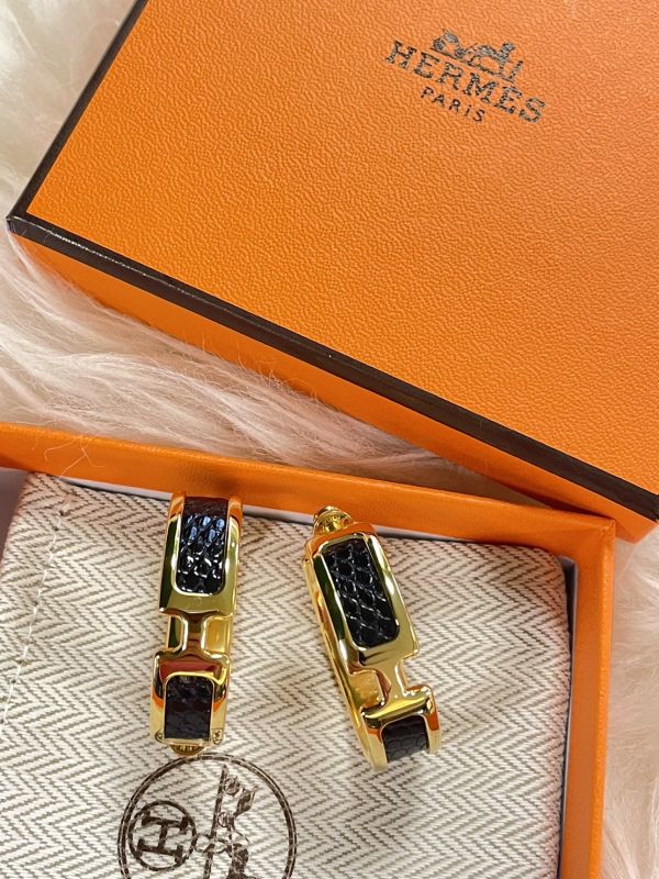HERMES Olympe 大圈圈耳環 黑色金邊 buywithada,france,全球代購,歐洲,exquisite,quality goods,posh,fancy,luxurious