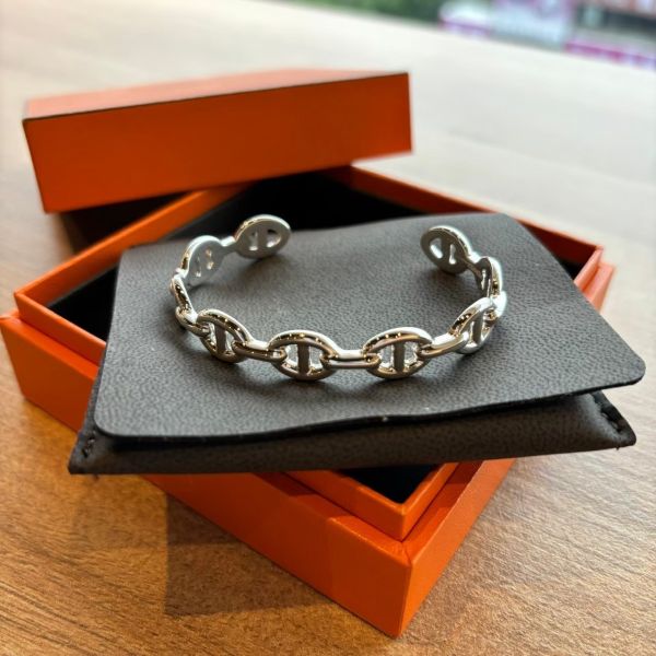HERMES 純銀豬鼻手鐲 buywithada,france,全球代購,歐洲,exquisite,quality goods,posh,fancy,luxurious
