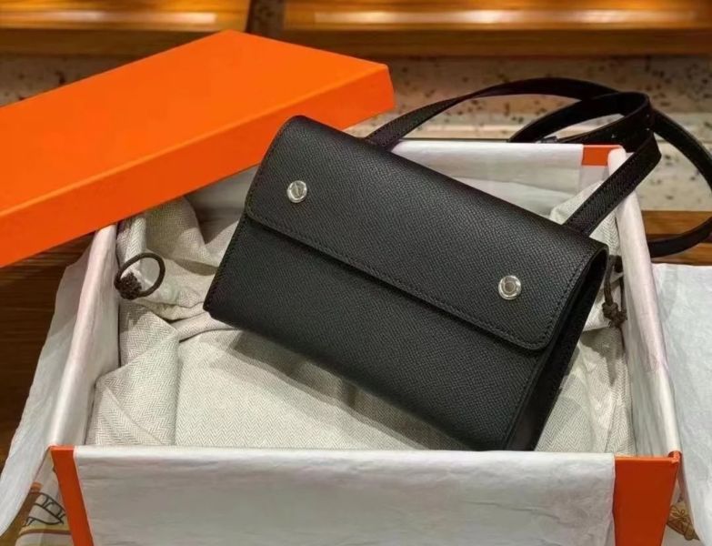 HERMES SNAP WALLET 黑銀 buywithada,france,全球代購,歐洲,exquisite,quality goods,posh,fancy,luxurious