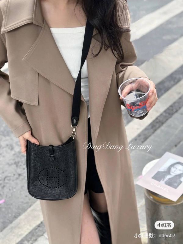Hermes mini Evelyne 16 黑銀 台灣現貨 buywithada,france,全球代購,歐洲,exquisite,quality goods,posh,fancy,luxurious