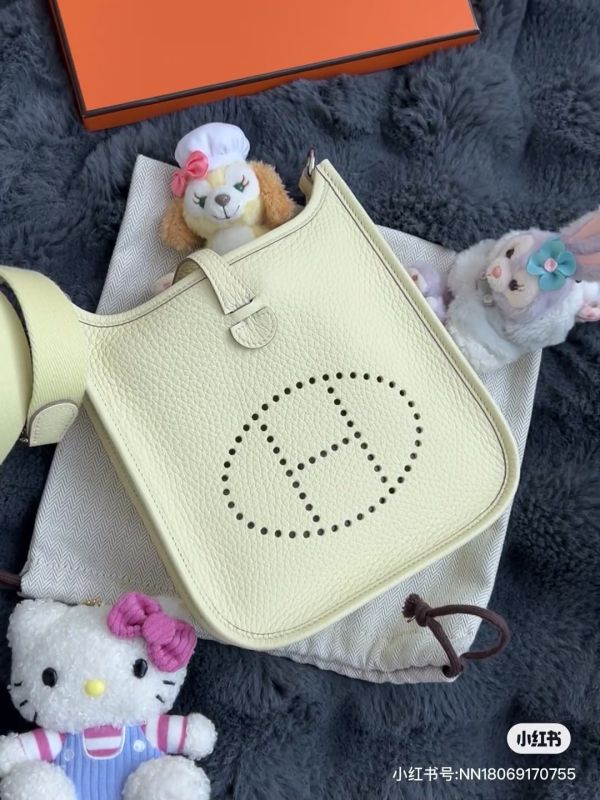Hermes Evelyne mini 米爾頓黃銀釦 buywithada,france,全球代購,歐洲,exquisite,quality goods,posh,fancy,luxurious