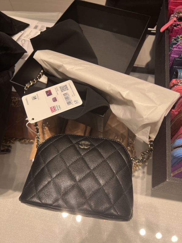 CHANEL 24A 黑荔枝金貝殼包 buywithada,france,全球代購,歐洲,exquisite,quality goods,posh,fancy,luxurious