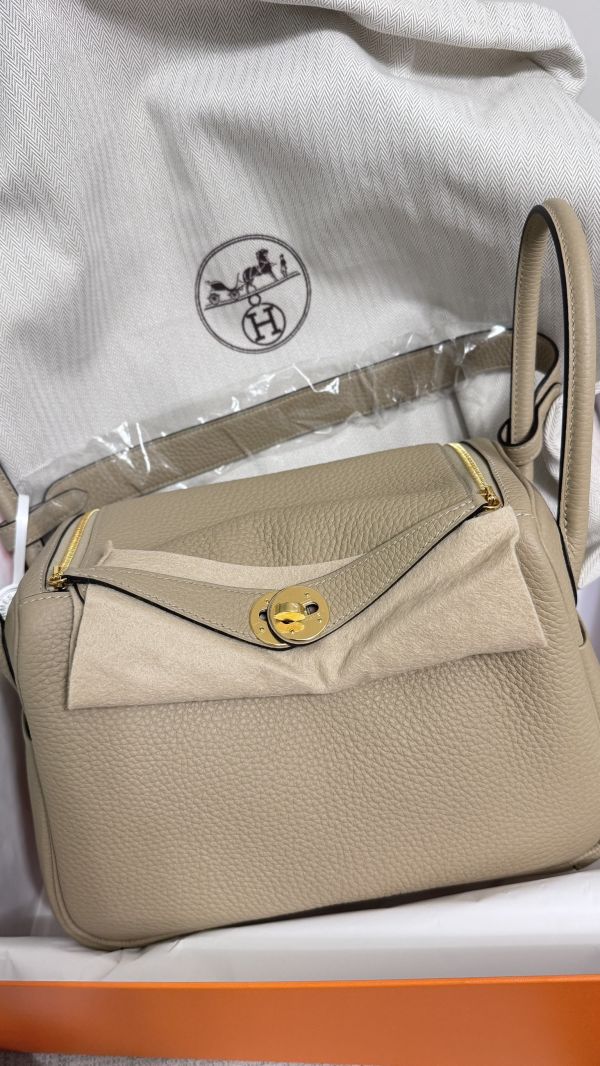 Hermes Lindy 26 風衣灰金釦 k buywithada,france,全球代購,歐洲,exquisite,quality goods,posh,fancy,luxurious