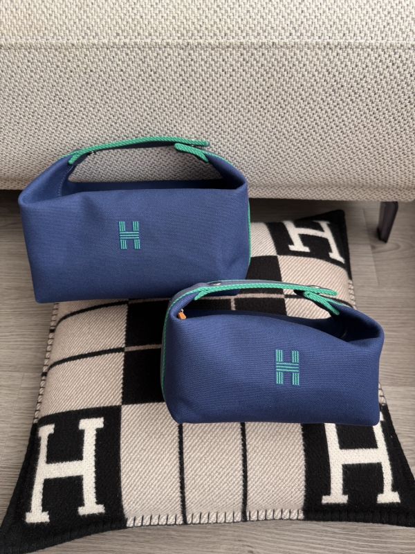 Hermès bride a brac 便當包 藍色 GM / PM buywithada,france,全球代購,歐洲,exquisite,quality goods,posh,fancy,luxurious