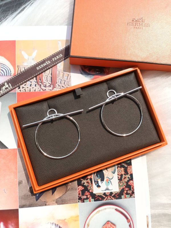 HERMES 純銀 T扣型大圈圈耳針 buywithada,france,全球代購,歐洲,exquisite,quality goods,posh,fancy,luxurious