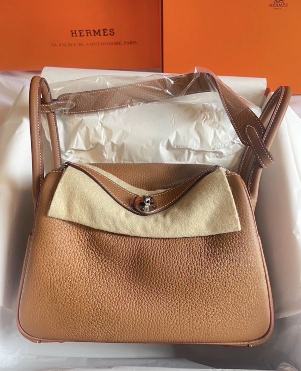 Hermès Lindy 26 金棕銀釦 K buywithada,france,全球代購,歐洲,exquisite,quality goods,posh,fancy,luxurious