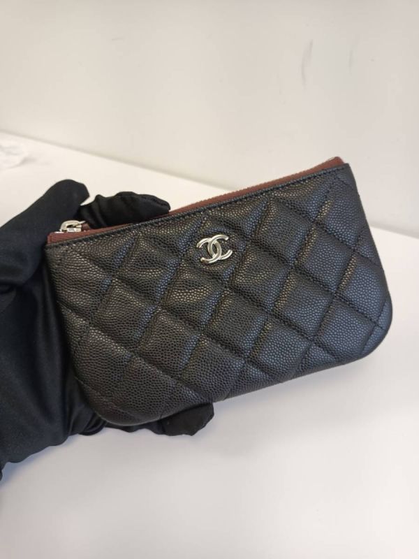 CHANEL CF 黑銀 荔枝皮 一字拉鍊錢包/卡包 buywithada,france,全球代購,歐洲,exquisite,quality goods,posh,fancy,luxurious