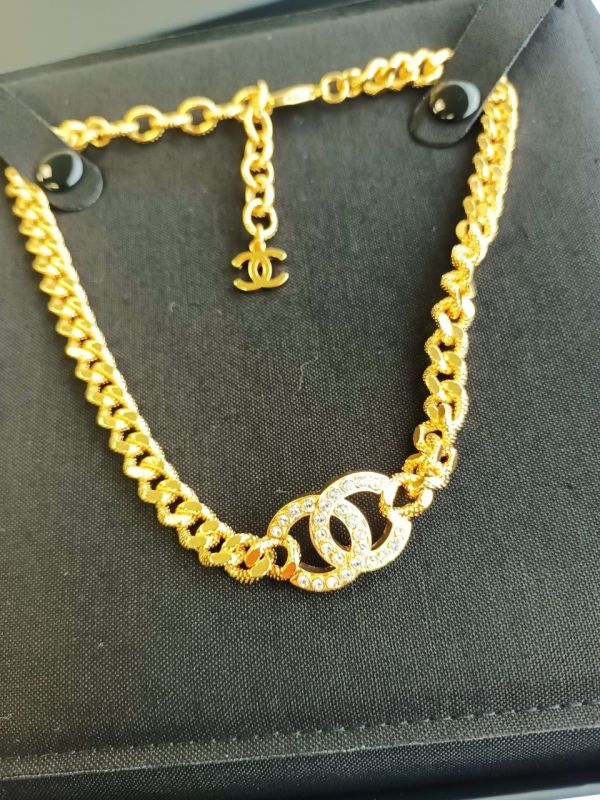 CHANEL 人氣款 金色復古金釦頸鍊 再補貨 buywithada,france,全球代購,歐洲,exquisite,quality goods,posh,fancy,luxurious