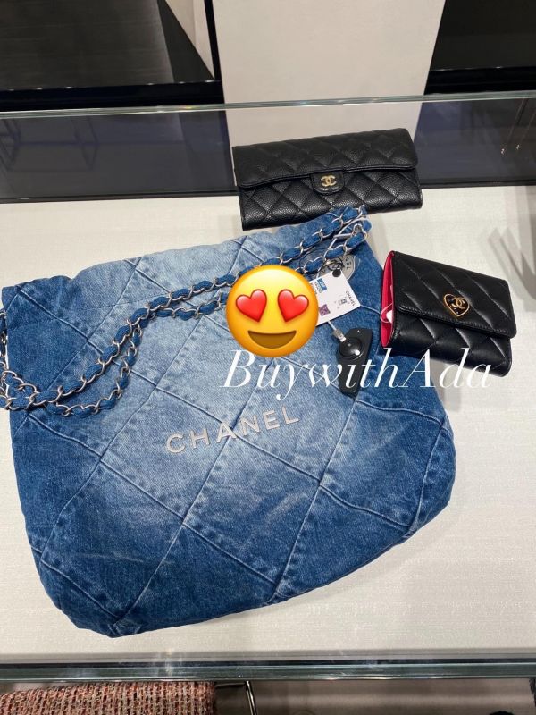 CHANEL 22 BAG 牛仔小號 buywithada,france,全球代購,歐洲,exquisite,quality goods,posh,fancy,luxurious