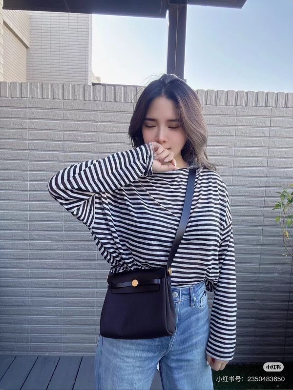 Hermès mini herbag 20 黑色金釦 台灣票 現貨 buywithada,france,全球代購,歐洲,exquisite,quality goods,posh,fancy,luxurious