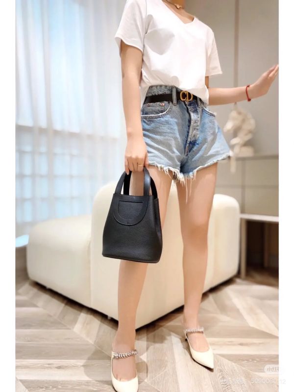 Hermes In the loop18 黑色金釦 TC皮 buywithada,france,全球代購,歐洲,exquisite,quality goods,posh,fancy,luxurious