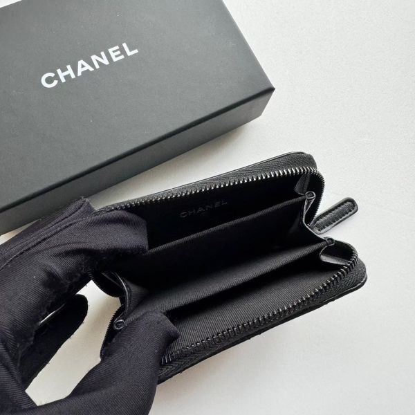 CHANEL so black 黑羊皮 ㄇ字零錢包 buywithada,france,全球代購,歐洲,exquisite,quality goods,posh,fancy,luxurious