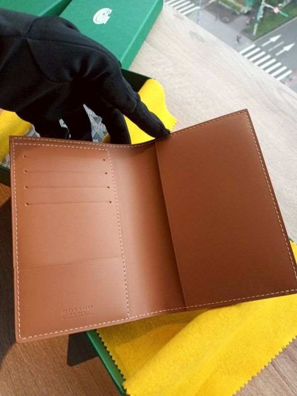 GOYARD 護照套 黑棕配色 buywithada,france,全球代購,歐洲,exquisite,quality goods,posh,fancy,luxurious