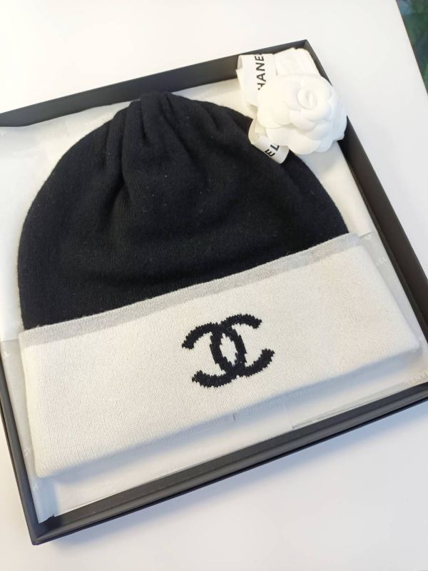 CHANEL 25C 最新款毛帽 黑色拚白 buywithada,france,全球代購,歐洲,exquisite,quality goods,posh,fancy,luxurious