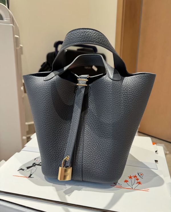 Hermès picotin 18 石板灰淡金 buywithada,france,全球代購,歐洲,exquisite,quality goods,posh,fancy,luxurious