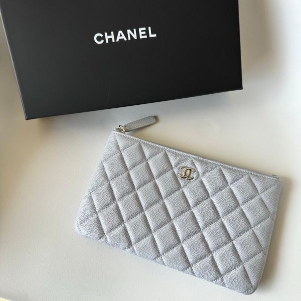 CHANEL 24P 藍灰色荔枝手拿包 中號 