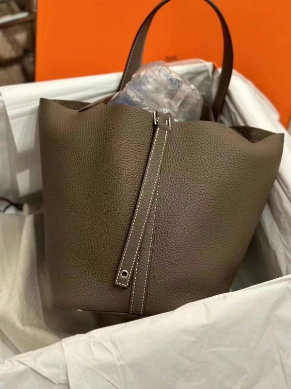 Hermes Picotin 22 大象灰銀釦 k刻現貨 buywithada,france,全球代購,歐洲,exquisite,quality goods,posh,fancy,luxurious