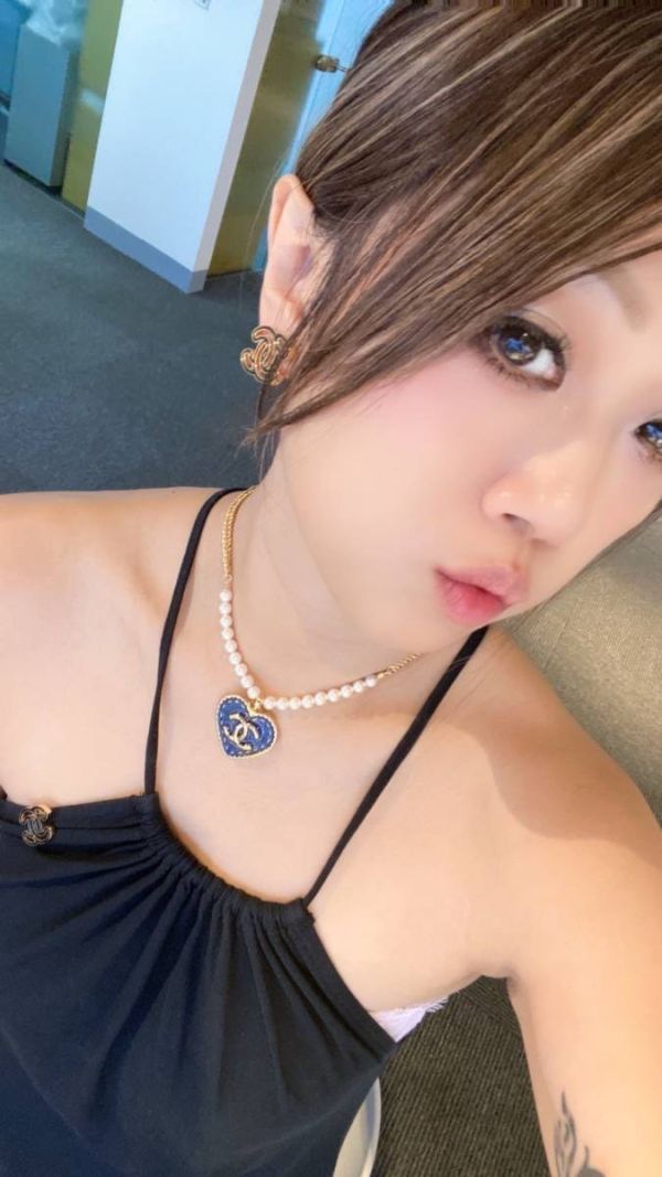 CHANEL 愛心牛仔珍珠頸鍊 buywithada,france,全球代購,歐洲,exquisite,quality goods,posh,fancy,luxurious
