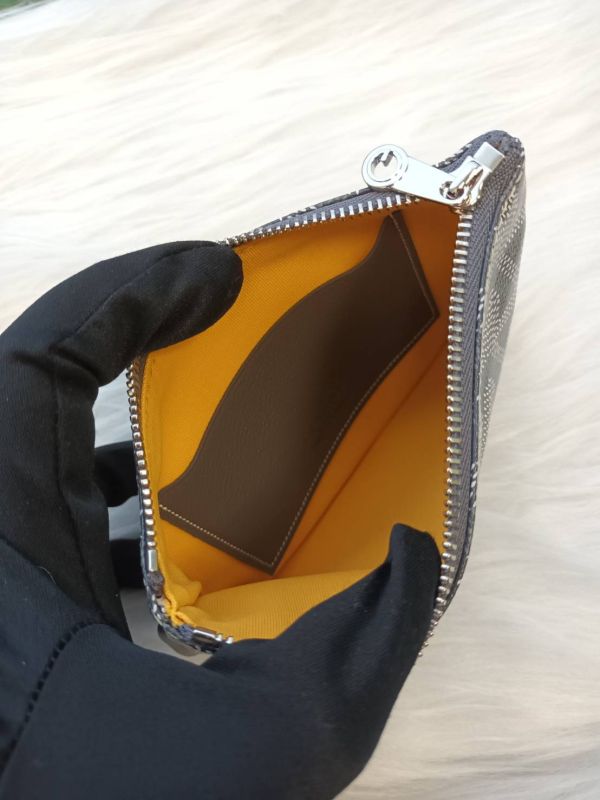 GOYARD 灰色一字拉鍊小包 buywithada,france,全球代購,歐洲,exquisite,quality goods,posh,fancy,luxurious
