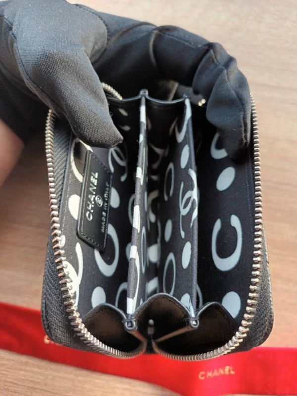 CHANEL 24P 最新款 英文LOGO ㄇ字零錢包 黑荔枝銀釦 buywithada,france,全球代購,歐洲,exquisite,quality goods,posh,fancy,luxurious