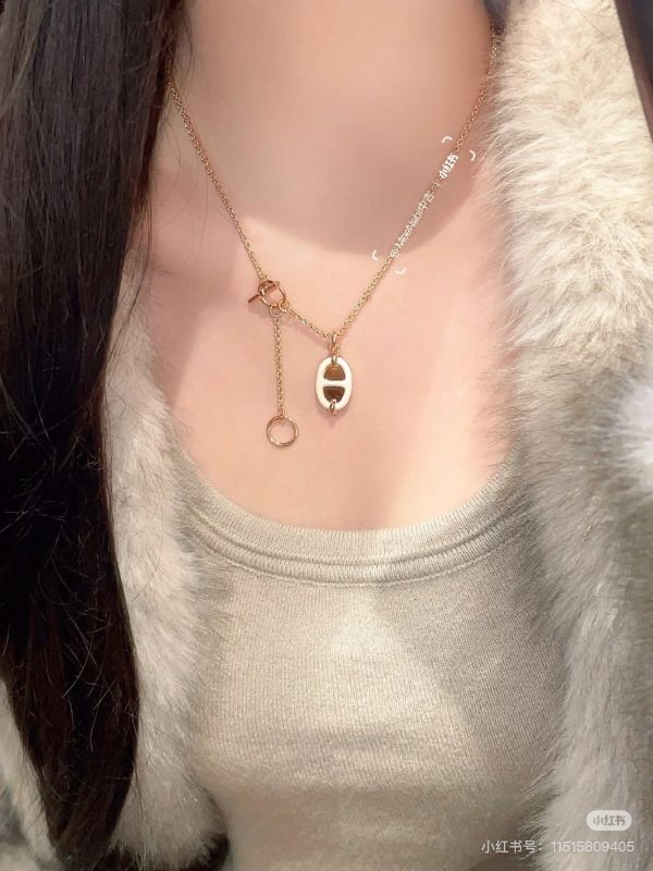 Hermès mini maillon 豬鼻鏡面項鏈 buywithada,france,全球代購,歐洲,exquisite,quality goods,posh,fancy,luxurious