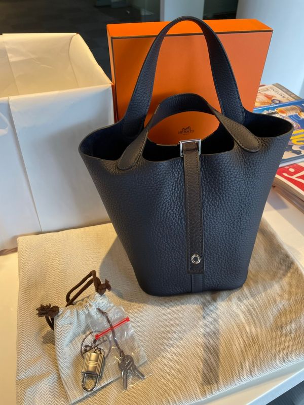 HERMES picotin18午夜藍銀釦 buywithada,代購,歐洲