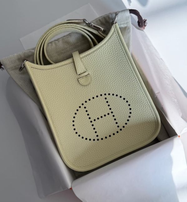 Hermes Evelyne mini 米爾頓黃銀釦 buywithada,france,全球代購,歐洲,exquisite,quality goods,posh,fancy,luxurious