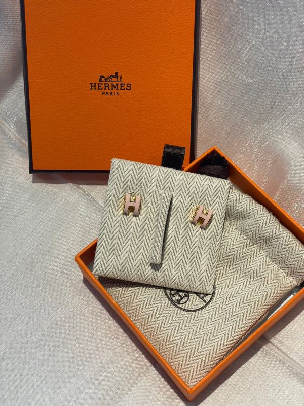 HERMES MINI POP H 櫻花粉金耳環 buywithada,france,全球代購,歐洲,exquisite,quality goods,posh,fancy,luxurious