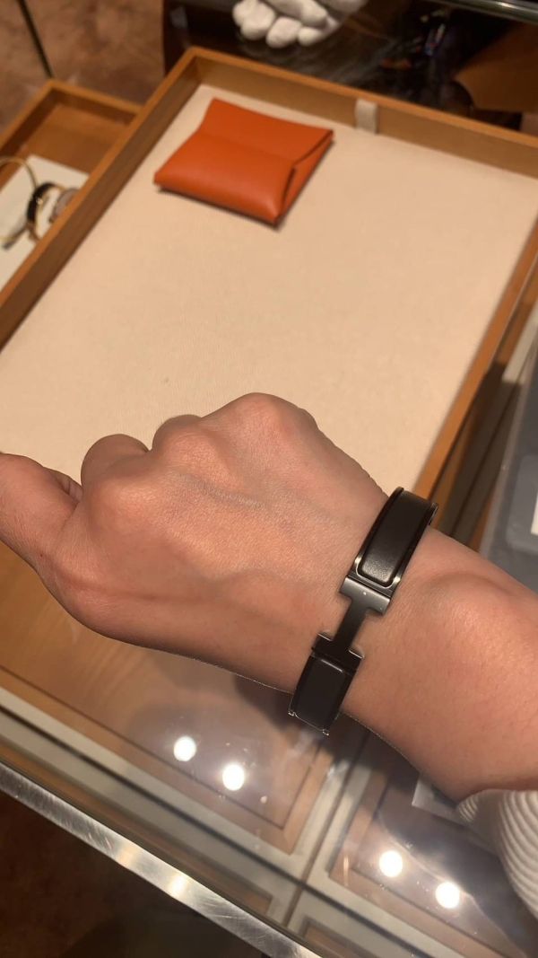 Hermès Clic H 手環 So Black bracelet 黑色 尺寸T4/T5/T6 buywithada,france,全球代購,歐洲,exquisite,quality goods,posh,fancy,luxurious