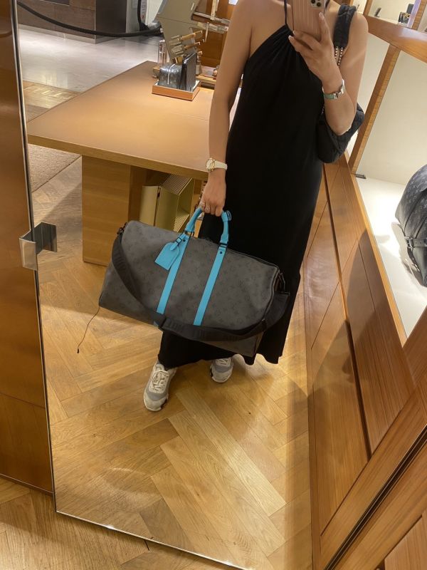 LV 新款 Keepall Bandoulière 45 綠松石色 buywithada,france,全球代購,歐洲,exquisite,quality goods,posh,fancy,luxurious