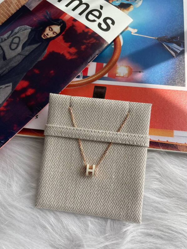 HERMES POP H MINI 白色玫瑰金 項鍊 buywithada,france,全球代購,歐洲,exquisite,quality goods,posh,fancy,luxurious