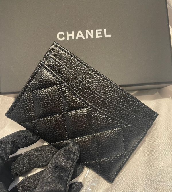 CHANEL 黑荔枝金釦卡夾 buywithada,代精,精品,禮物
