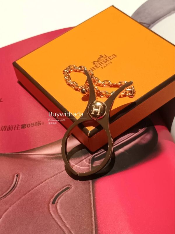HERMES 人氣款手套夾/吊飾/眼鏡夾 玫瑰金色 buywithada,france,全球代購,歐洲,exquisite,quality goods,posh,fancy,luxurious