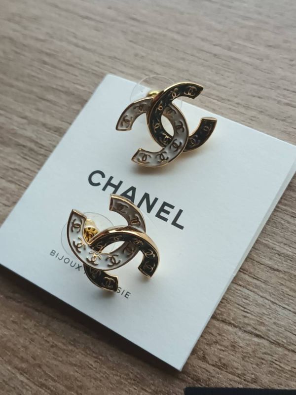 CHANEL 24P 最新滿版雙C耳環 buywithada,france,全球代購,歐洲,exquisite,quality goods,posh,fancy,luxurious
