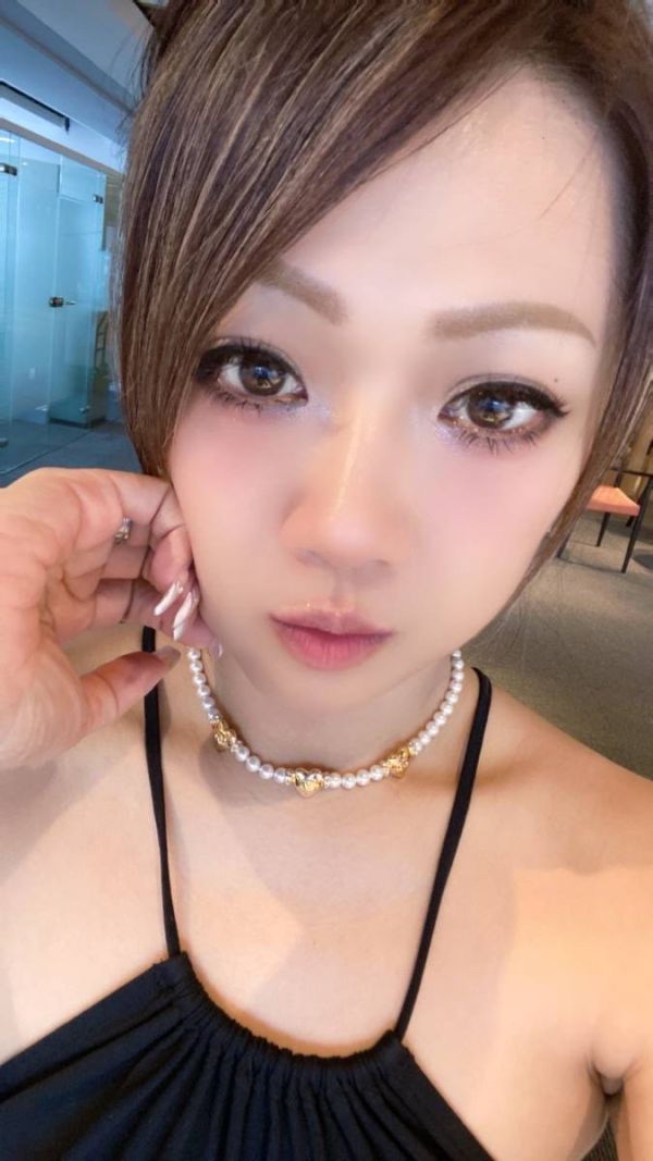 CHANEL 3個金色愛心水鑽珍珠頸鏈 現貨 buywithada,france,全球代購,歐洲,exquisite,quality goods,posh,fancy,luxurious