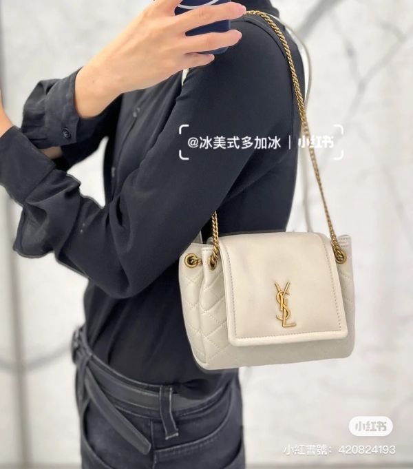 YSL NOLITA 復古白 側背包 buywithada,france,全球代購,歐洲,exquisite,quality goods,posh,fancy,luxurious