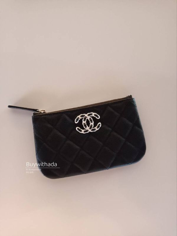 CHANEL 24C 白色19系列 ㄧ字錢包 buywithada,france,全球代購,歐洲,exquisite,quality goods,posh,fancy,luxurious