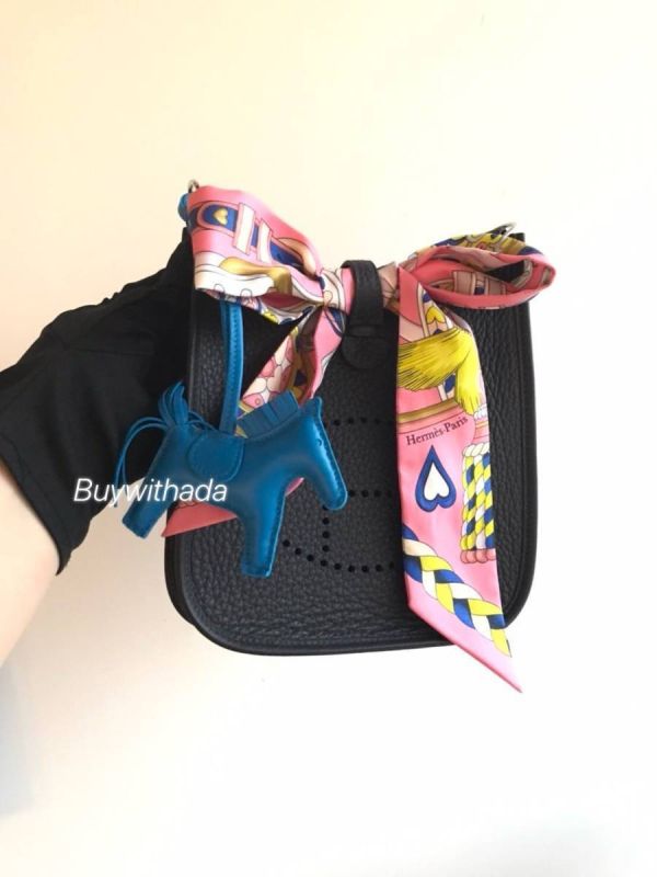 HERMES TWILLY HARNAIS DE CŒUR buywithada,france,全球代購,歐洲,exquisite,quality goods,posh,fancy,luxurious