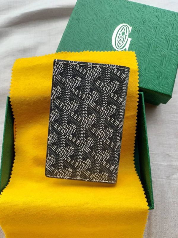 GOYARD 經典對折卡包 灰色 buywithada,france,全球代購,歐洲,exquisite,quality goods,posh,fancy,luxurious