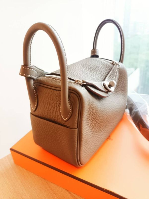 HERMES LINDY MINI 大象灰銀釦 buywithada,france,全球代購,歐洲,exquisite,quality goods,posh,fancy,luxurious